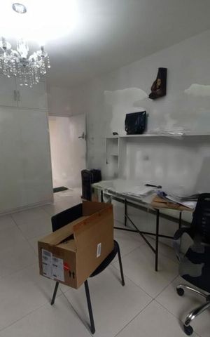 Casa à venda com 96m², 2 quartos e 1 vaga
