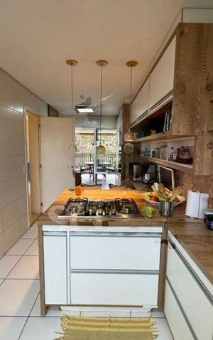 Apartamento à venda com 223m², 4 quartos e 4 vagas