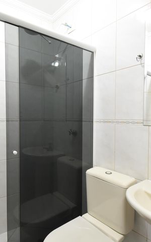 Casa à venda com 370m², 7 quartos e 4 vagasBanheiro 6