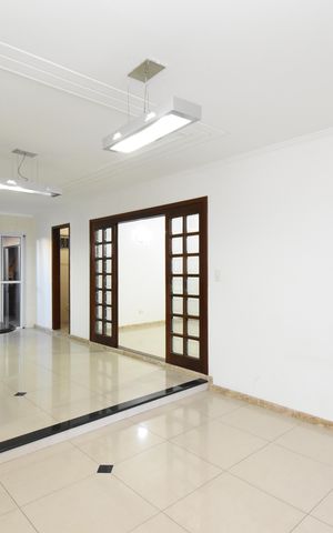 Casa à venda com 370m², 7 quartos e 4 vagasCozinha
