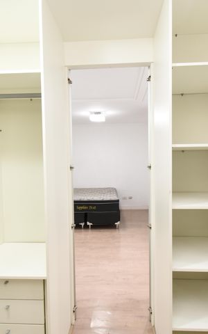Casa à venda com 370m², 7 quartos e 4 vagasSuíte 4