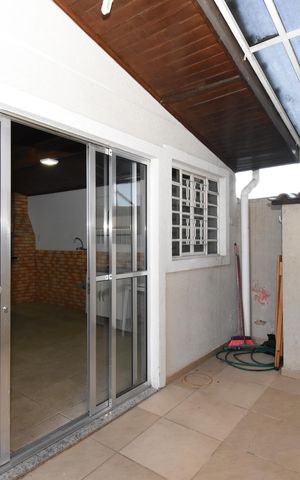 Casa à venda com 370m², 7 quartos e 4 vagasÁrea externa