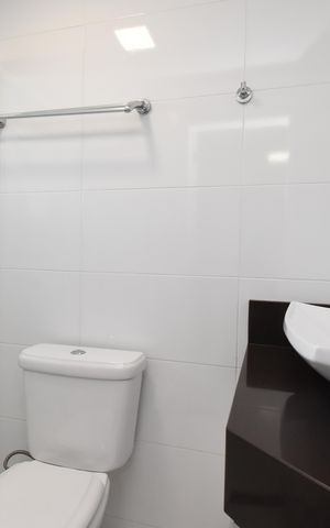 Casa à venda com 370m², 7 quartos e 4 vagasBanheiro da Suíte 1
