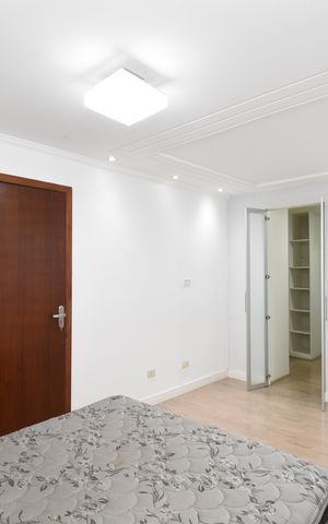 Casa à venda com 370m², 7 quartos e 4 vagasSuíte 4