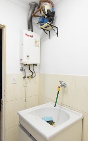 Casa à venda com 185m², 4 quartos e 2 vagasÁrea de Serviço