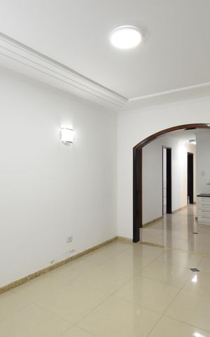 Casa à venda com 185m², 4 quartos e 2 vagasSala