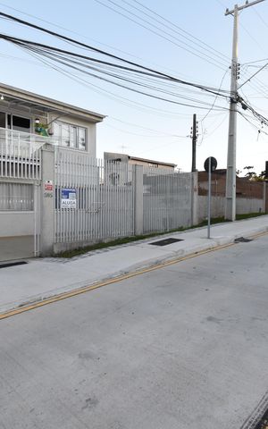 Casa à venda com 185m², 4 quartos e 2 vagasFachada