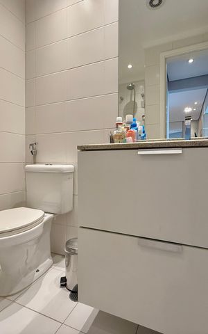 Apartamento à venda com 45m², 1 quarto e 1 vaga Apartamento à venda com 45m², 1 quarto e 1 vagaBanheiro