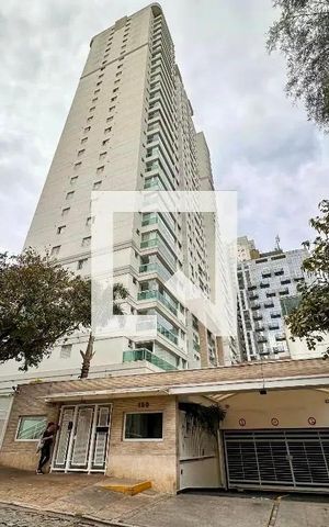 Apartamento à venda com 45m², 1 quarto e 1 vaga Apartamento à venda com 45m², 1 quarto e 1 vagaFachada