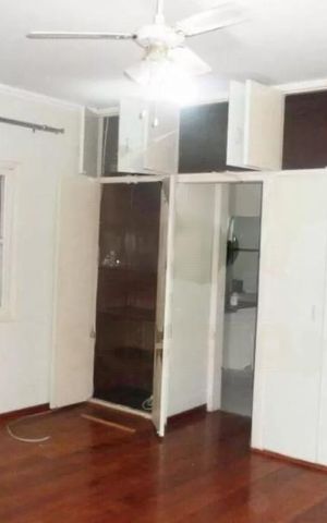 Casa à venda com 255m², 4 quartos e 3 vagas