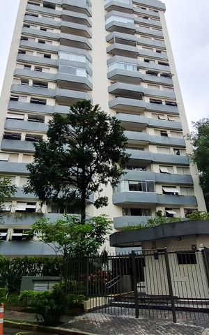 Apartamento à venda com 127m², 3 quartos e 2 vagas Apartamento à venda com 127m², 3 quartos e 2 vagasFachada
