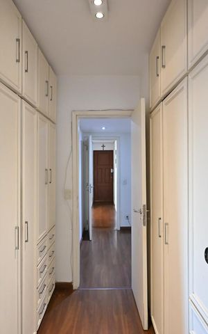 Apartamento para alugar com 135m², 3 quartos e 3 vagasArmário da Suíte  2