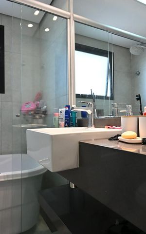 Apartamento para alugar com 135m², 3 quartos e 3 vagasBanheiro Suíte 2