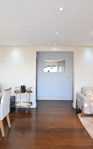 Apartamento para alugar com 135m², 3 quartos e 3 vagasSala