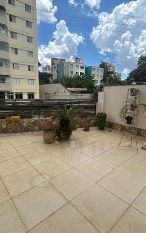 Casa à venda com 172m², 3 quartos e 2 vagas