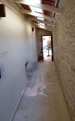 Casa à venda com 190m², 3 quartos e 2 vagas