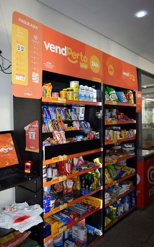 Studio à venda com 42m², 1 quarto e 1 vagaMini mercado