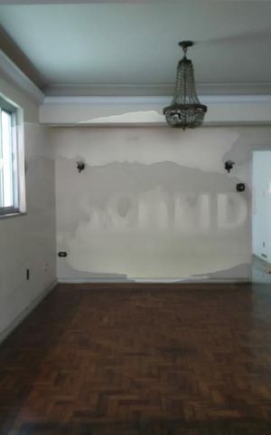 Casa à venda com 250m², 4 quartos e 6 vagas