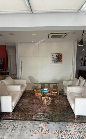 Apartamento à venda com 294m², 4 quartos e 4 vagas