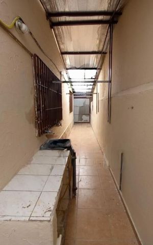 Casa à venda com 230m², 4 quartos e 6 vagas