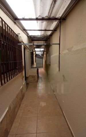 Casa à venda com 230m², 4 quartos e 6 vagas