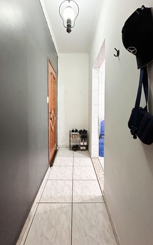 Apartamento à venda com 99m², 2 quartos e 1 vaga Apartamento à venda com 99m², 2 quartos e 1 vagaEntrada