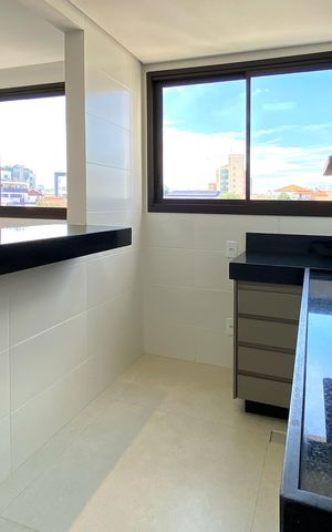 Apartamento à venda com 130m², 2 quartos e 3 vagas