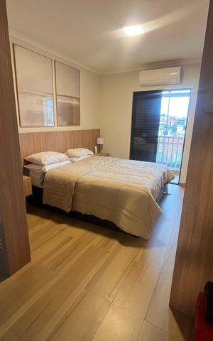 Casa à venda com 210m², 3 quartos e 5 vagas Casa à venda com 210m², 3 quartos e 5 vagasSuite