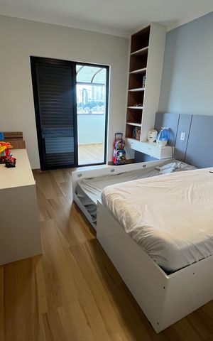 Casa à venda com 210m², 3 quartos e 5 vagas Casa à venda com 210m², 3 quartos e 5 vagasQuarto 2