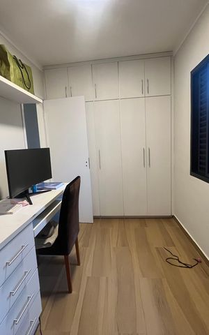 Casa à venda com 210m², 3 quartos e 5 vagas Casa à venda com 210m², 3 quartos e 5 vagasQuarto 1