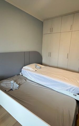 Casa à venda com 210m², 3 quartos e 5 vagas Casa à venda com 210m², 3 quartos e 5 vagasQuarto 2