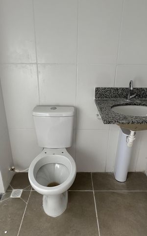 Apartamento à venda com 72m², 2 quartos e 1 vaga Apartamento à venda com 72m², 2 quartos e 1 vagaBanheiro do Quarto 1
