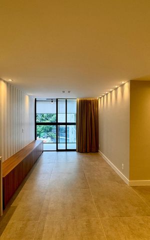 Apartamento para alugar com 100m², 3 quartos e 2 vagas