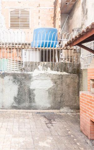 Casa à venda com 120m², 3 quartos e sem vagaÁrea externa