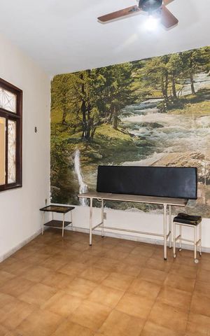 Casa à venda com 120m², 3 quartos e sem vagaSuíte (entrada independente) 
