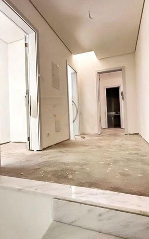 Casa à venda com 557m², 4 quartos e 4 vagas