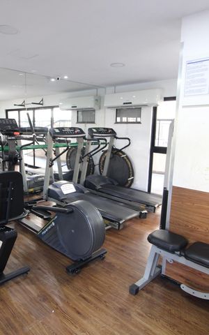 Apartamento à venda com 164m², 4 quartos e 3 vagasÁrea comum - Academia