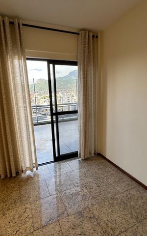 Apartamento à venda com 164m², 4 quartos e 3 vagasSala cobertura