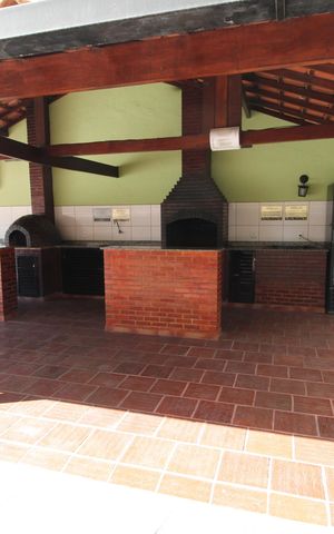 Apartamento à venda com 164m², 4 quartos e 3 vagasÁrea comum - Churrasqueira