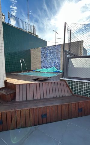 Apartamento à venda com 164m², 4 quartos e 3 vagasCobertura