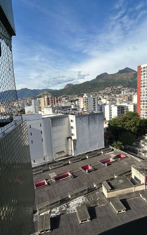 Apartamento à venda com 164m², 4 quartos e 3 vagasVista do Quarto 2