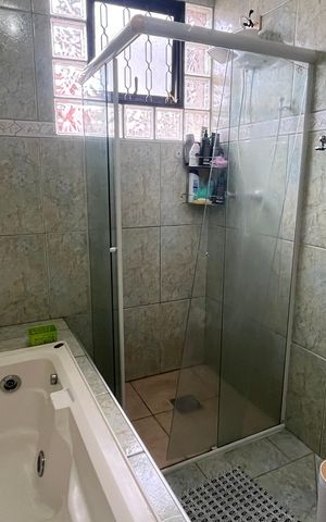Casa à venda com 269m², 3 quartos e 3 vagas