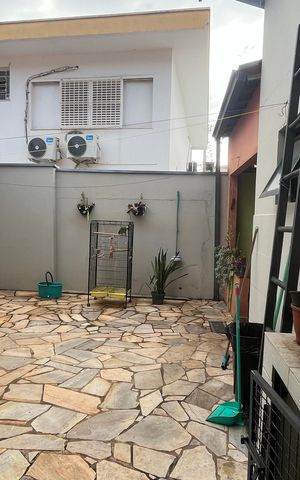 Casa à venda com 269m², 3 quartos e 3 vagas