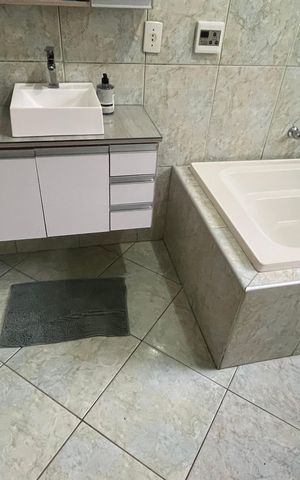 Casa à venda com 269m², 3 quartos e 3 vagas