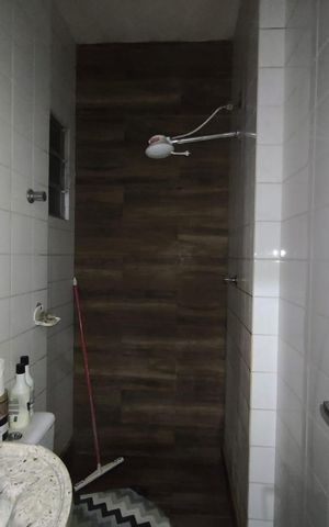 Apartamento à venda com 48m², 2 quartos e 1 vaga Apartamento à venda com 48m², 2 quartos e 1 vagaBanheiro