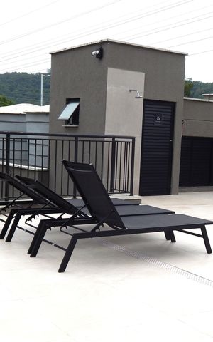 Apartamento para alugar com 45m², 2 quartos e 1 vagaÁrea comum - Piscina