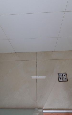 Casa para alugar com 120m², 3 quartos e 3 vagasBanheiro 