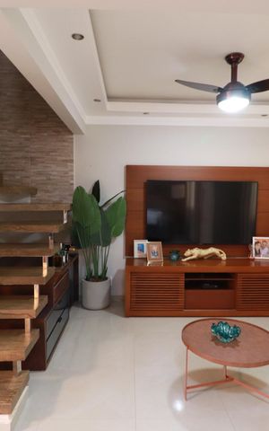 Casa para alugar com 120m², 3 quartos e 3 vagasSala