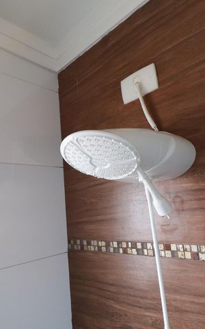 Casa para alugar com 120m², 3 quartos e 3 vagasBanheiro suite 