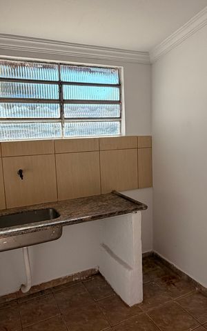 Casa à venda com 430m², 2 quartos e sem vaga Casa à venda com 430m², 2 quartos e sem vagaCozinha